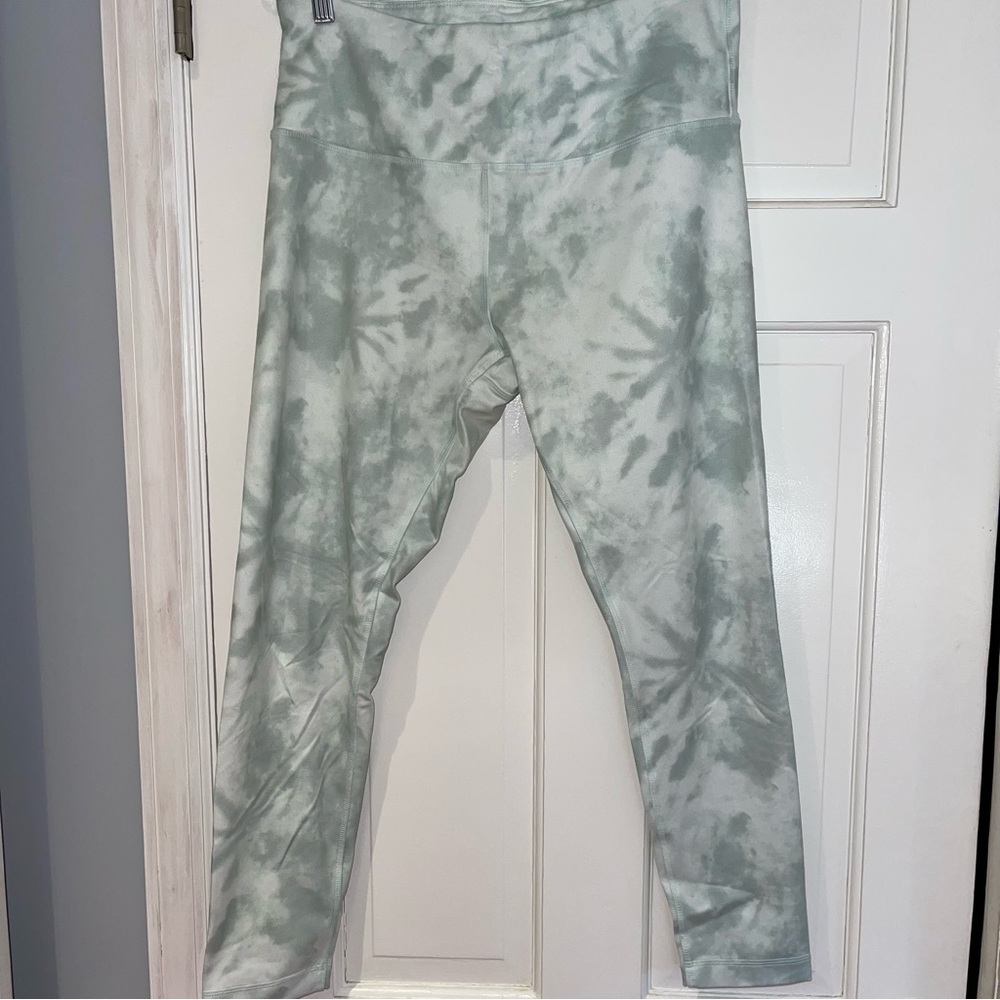 Green and white leggings